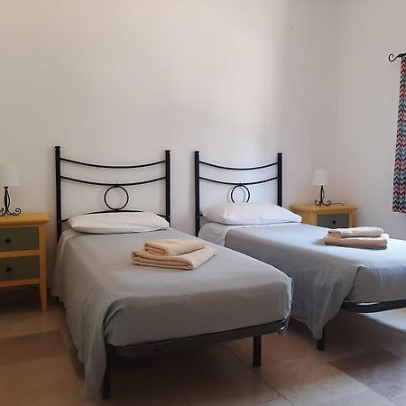 Trullo Tranquillo Ostuni Villa Bagian luar foto