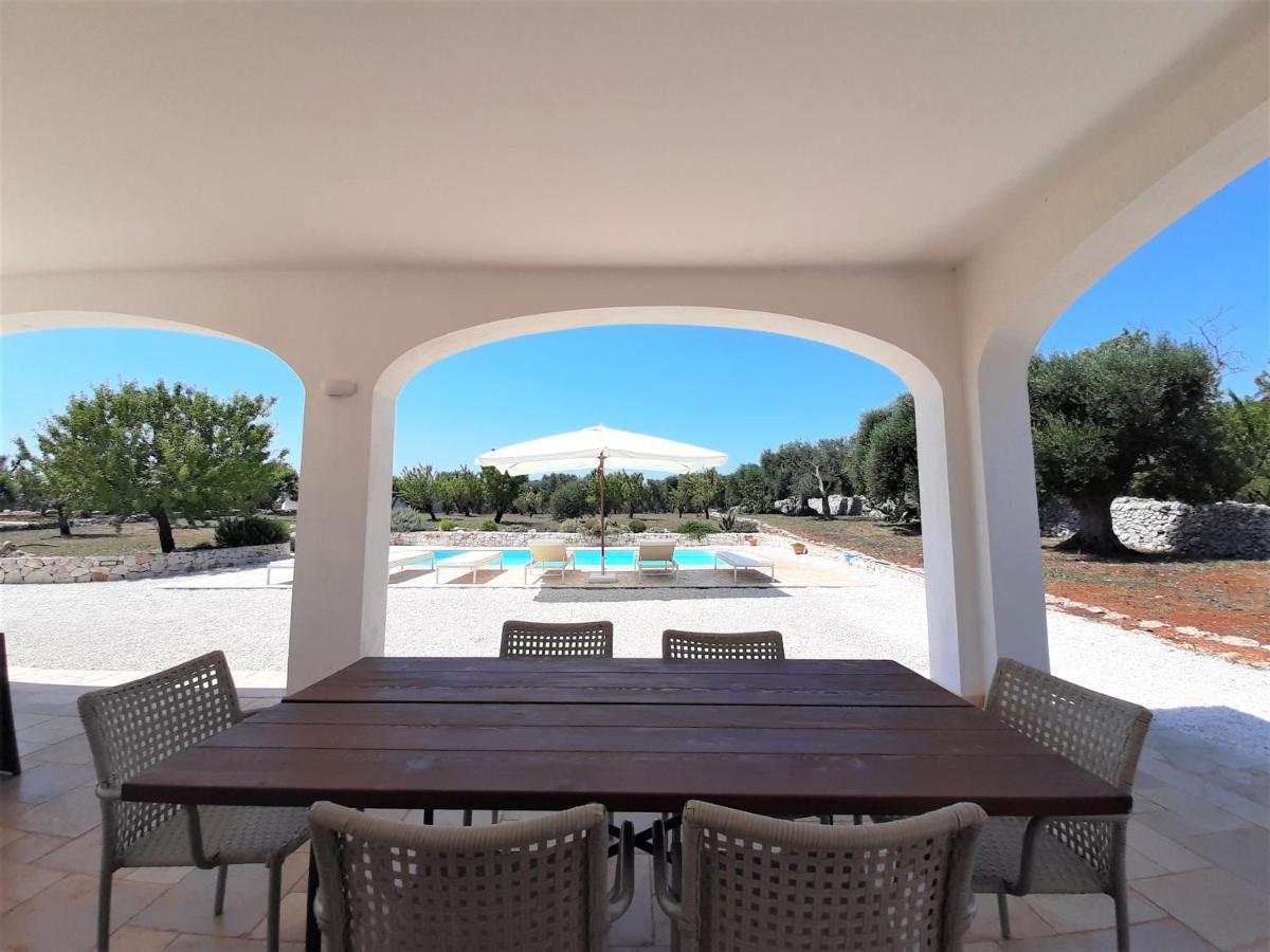 Trullo Tranquillo Ostuni Villa Bagian luar foto