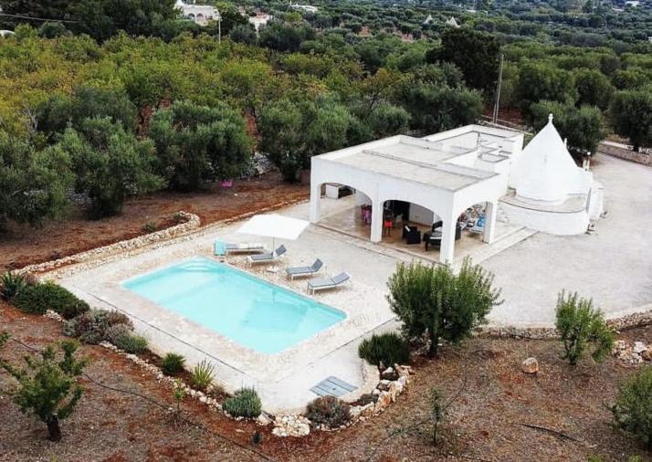 Trullo Tranquillo Ostuni Villa Bagian luar foto